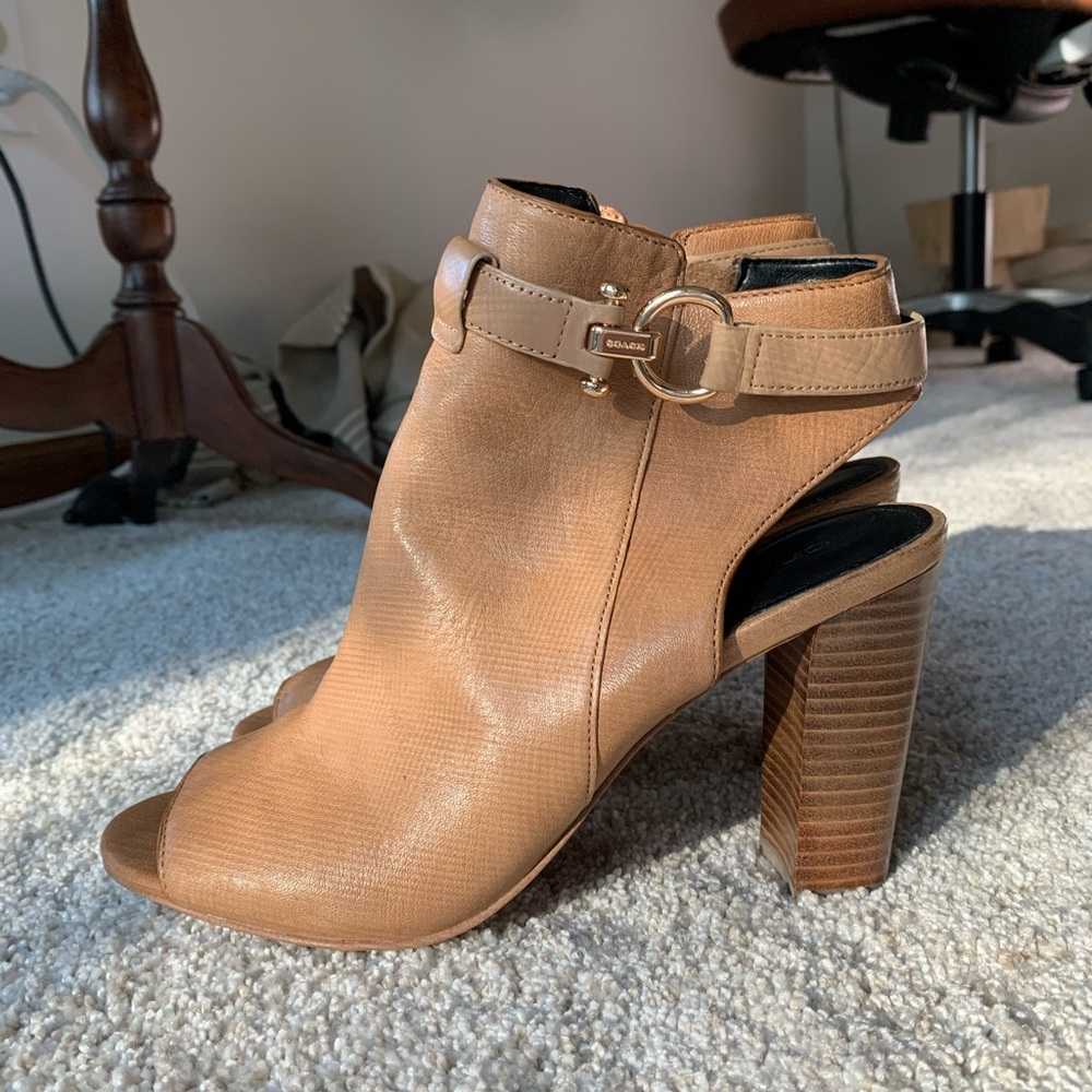 Coach Leather Peep Toe Pumps - 7